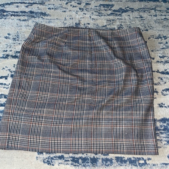 Calvin Klein brown and blue tweed faux wrap skirt | Size 18 - Picture 8 of 8